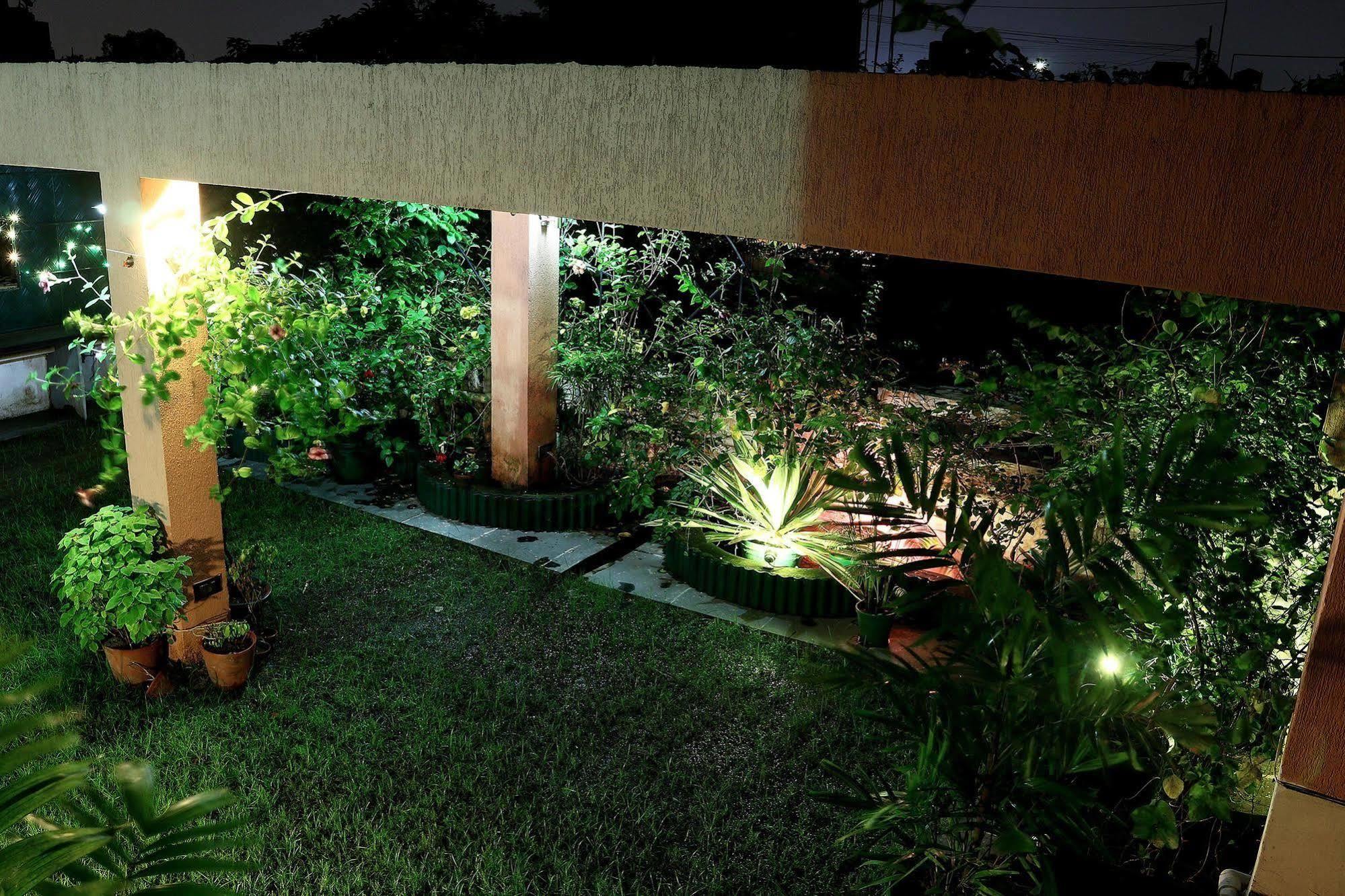 Tangerine Guest House Kolkata Eksteriør bilde